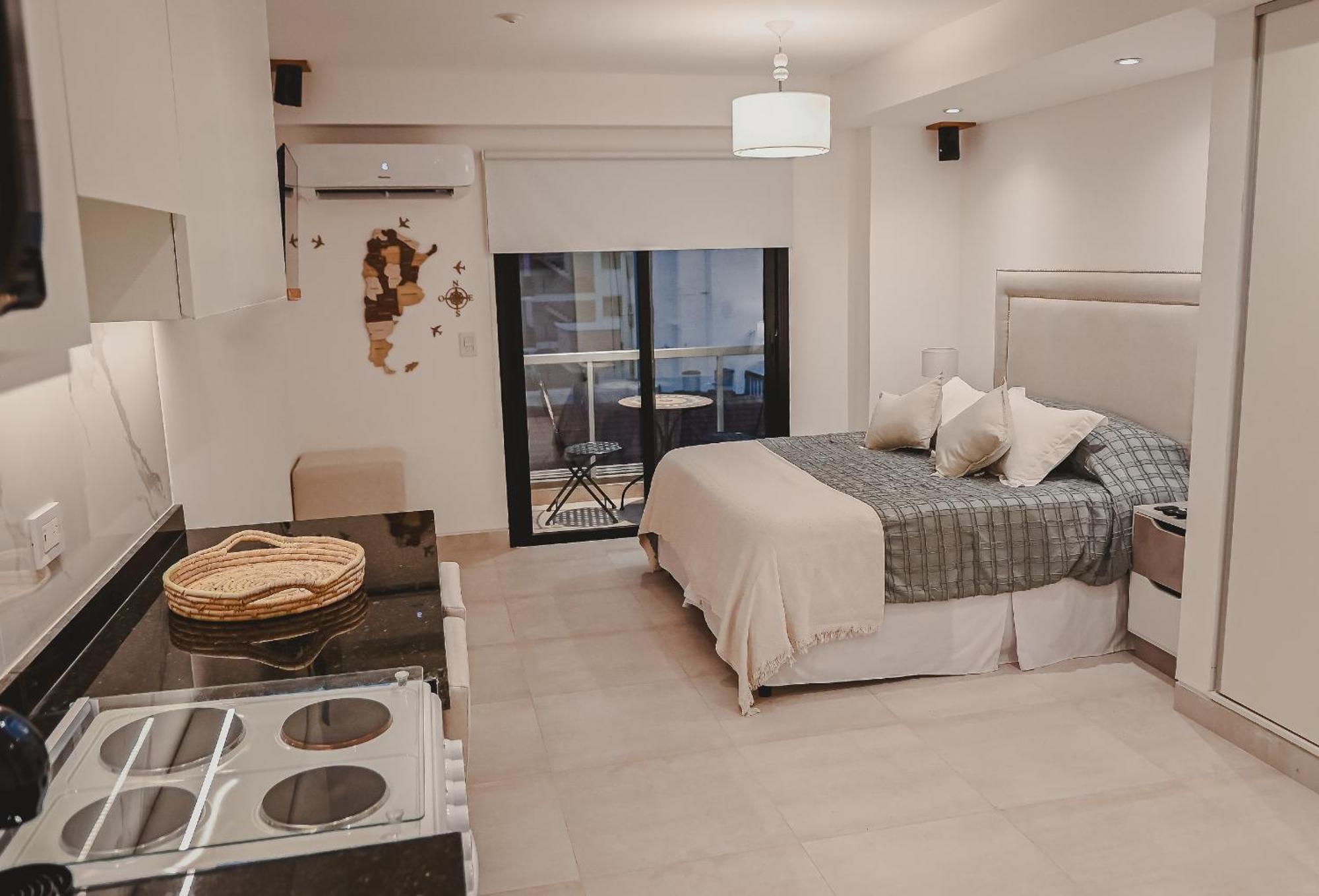 Alcazar Premium *